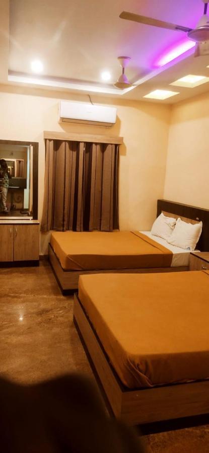 Sree Kumaran Residence Rāmeswaram Esterno foto